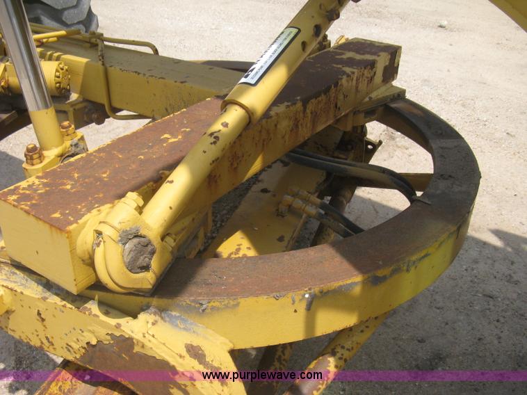 image for item H5363 1989 Fiat-Allis 65B motor grader