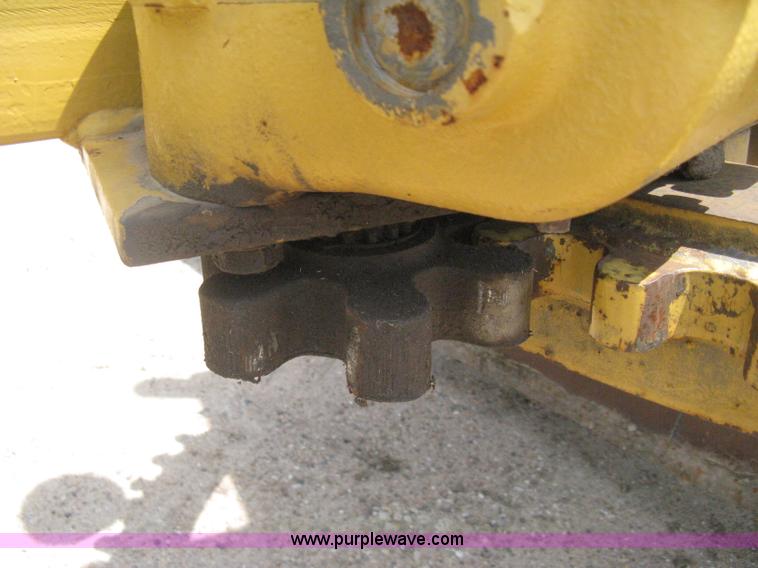 image for item H5363 1989 Fiat-Allis 65B motor grader