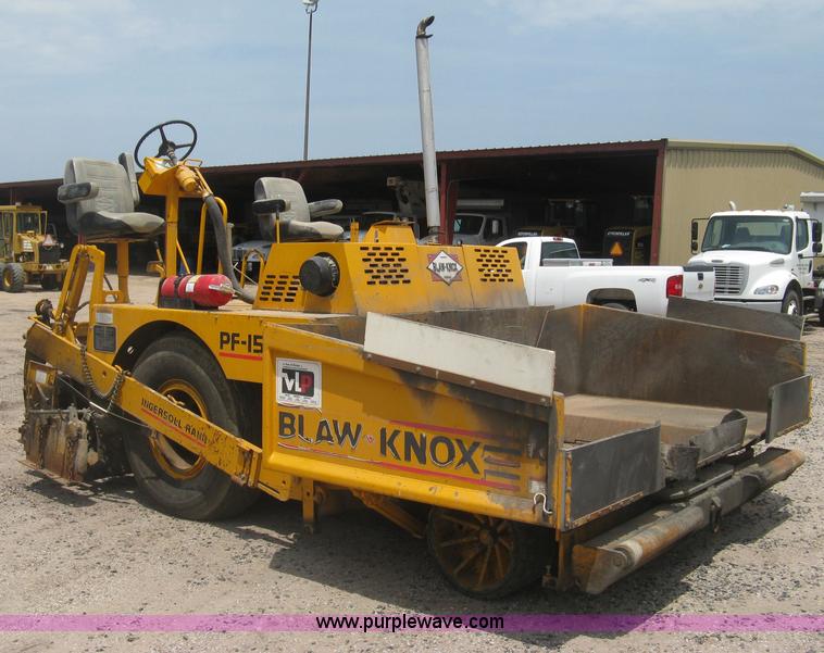 image for item H5364 2001 Blaw-Knox PF150 paver