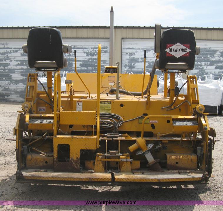 image for item H5364 2001 Blaw-Knox PF150 paver