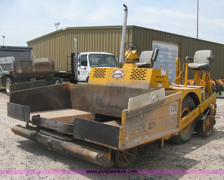 image for item H5364 2001 Blaw-Knox PF150 paver