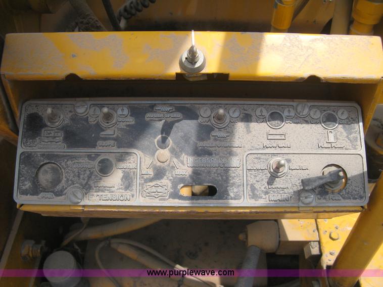 image for item H5364 2001 Blaw-Knox PF150 paver