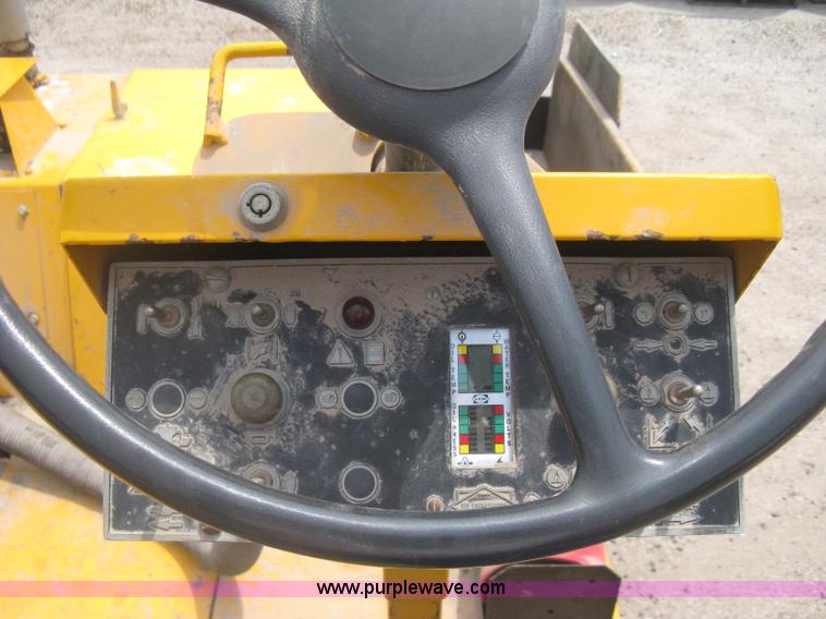 image for item H5364 2001 Blaw-Knox PF150 paver