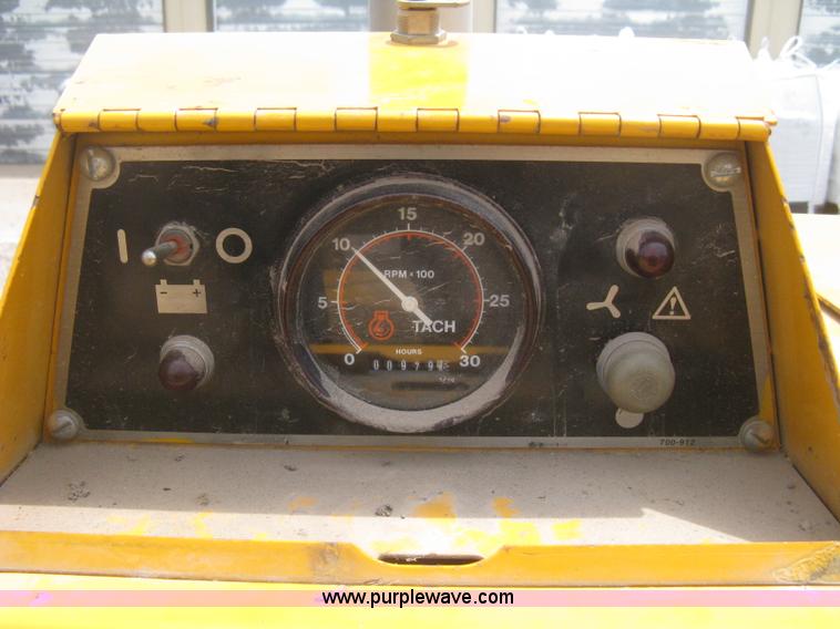 image for item H5364 2001 Blaw-Knox PF150 paver