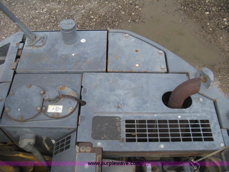 image for item H5383 2003 Komatsu PC228US-3 excavator