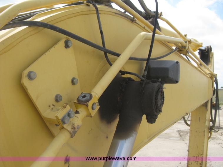 image for item H5383 2003 Komatsu PC228US-3 excavator