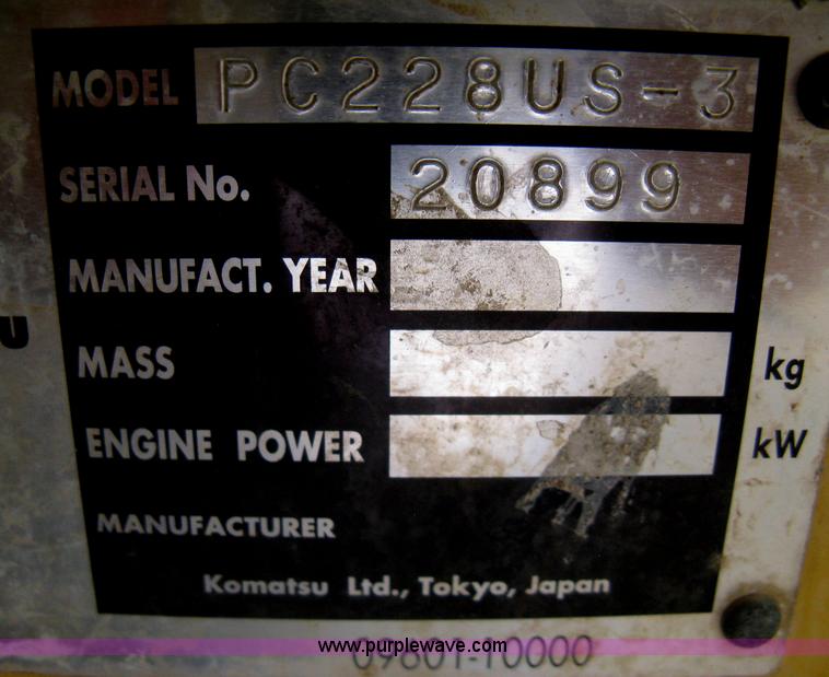 image for item H5383 2003 Komatsu PC228US-3 excavator