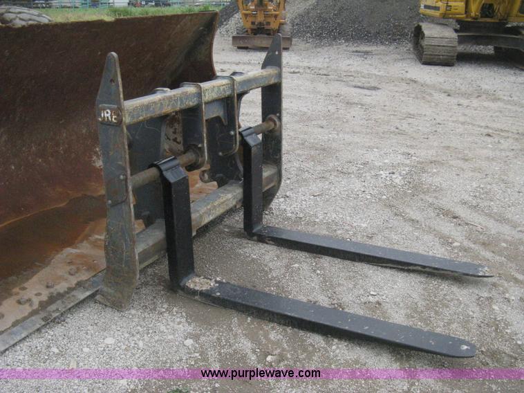 image for item H5409 2007 Case 721E wheel loader