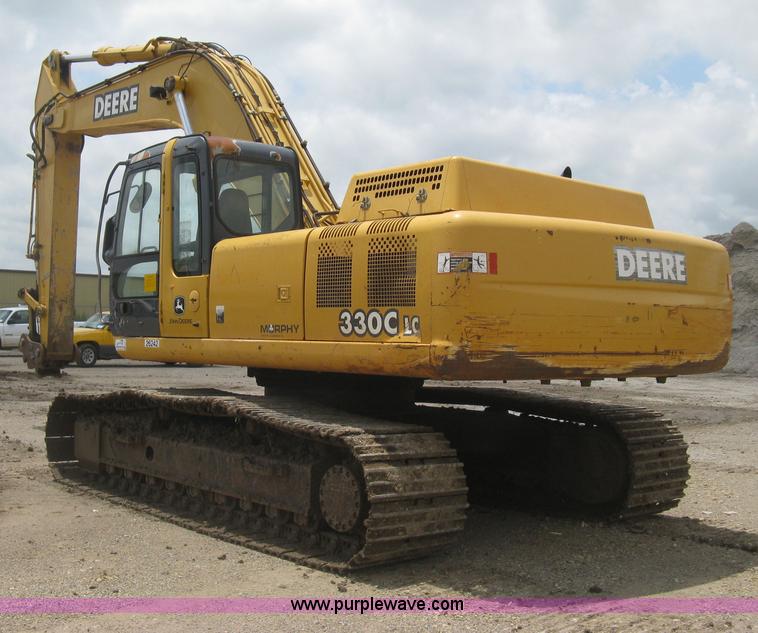 image for item H5410 2003 John Deere 330C LC excavator