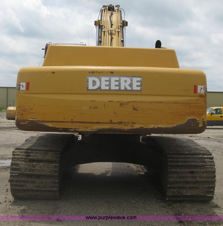 image for item H5410 2003 John Deere 330C LC excavator
