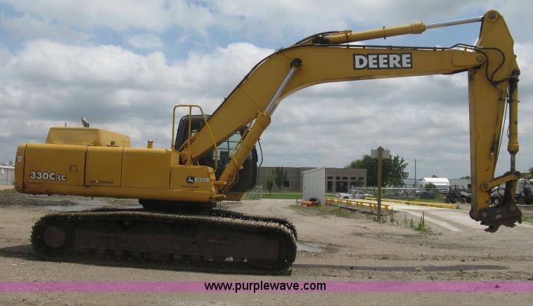 image for item H5410 2003 John Deere 330C LC excavator