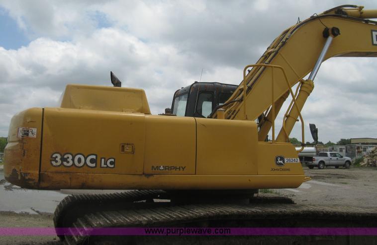 image for item H5410 2003 John Deere 330C LC excavator