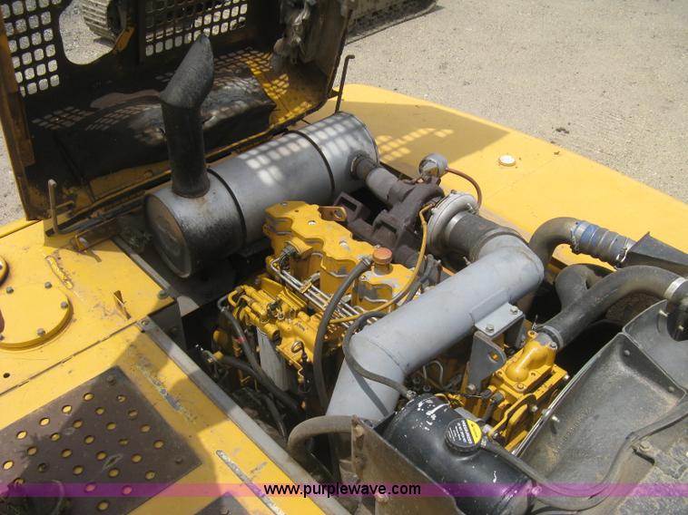 image for item H5410 2003 John Deere 330C LC excavator