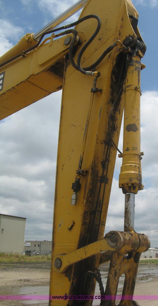 image for item H5410 2003 John Deere 330C LC excavator