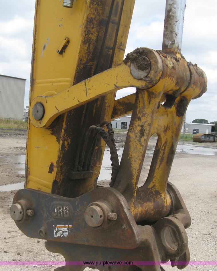 image for item H5410 2003 John Deere 330C LC excavator