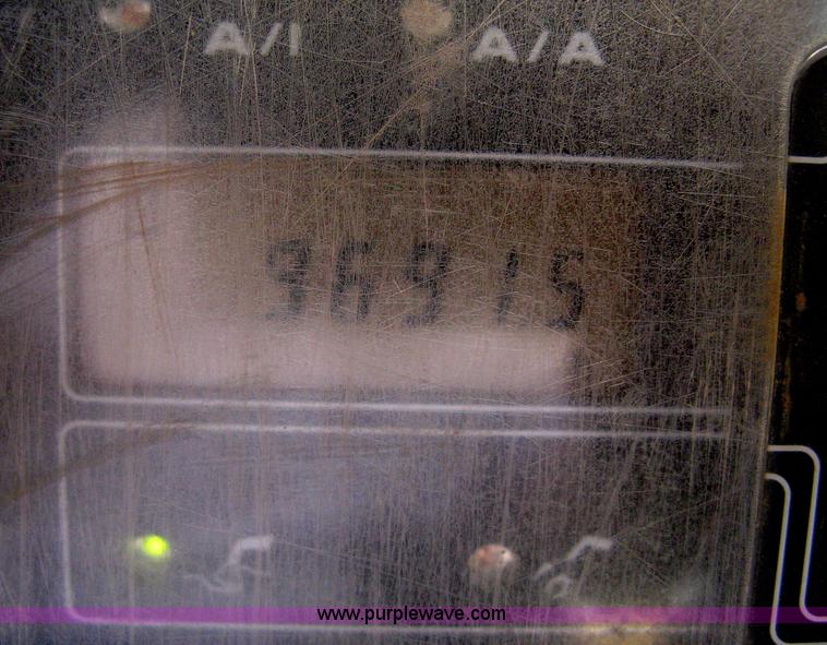 image for item H5410 2003 John Deere 330C LC excavator