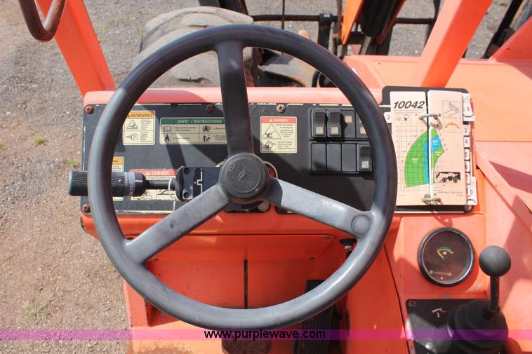 image for item H5638 2007 SkyTrak 10042 telehandler