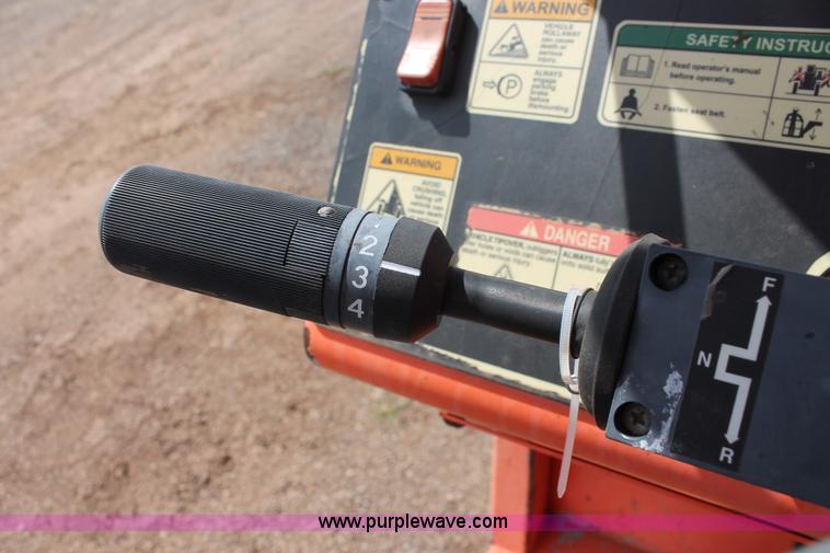 image for item H5638 2007 SkyTrak 10042 telehandler