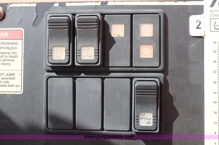 image for item H5638 2007 SkyTrak 10042 telehandler