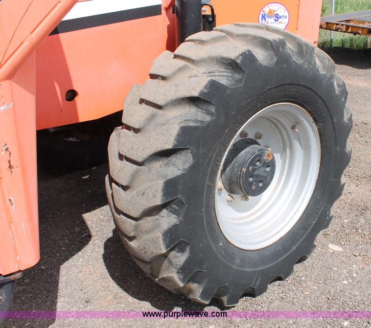 image for item H5638 2007 SkyTrak 10042 telehandler
