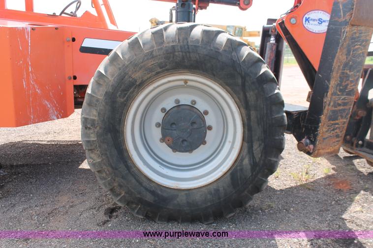 image for item H5638 2007 SkyTrak 10042 telehandler
