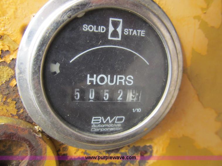 image for item H8917 1999 Vactron PMD-500GT vacuum trailer