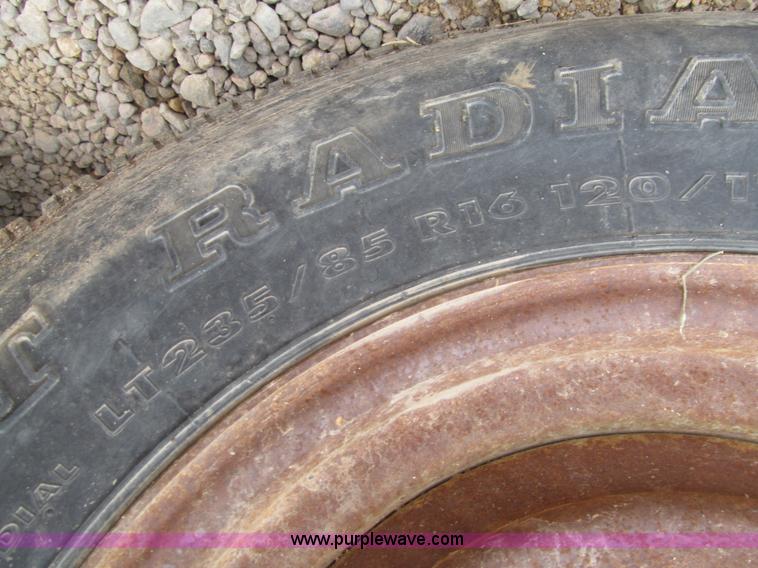 image for item H8917 1999 Vactron PMD-500GT vacuum trailer