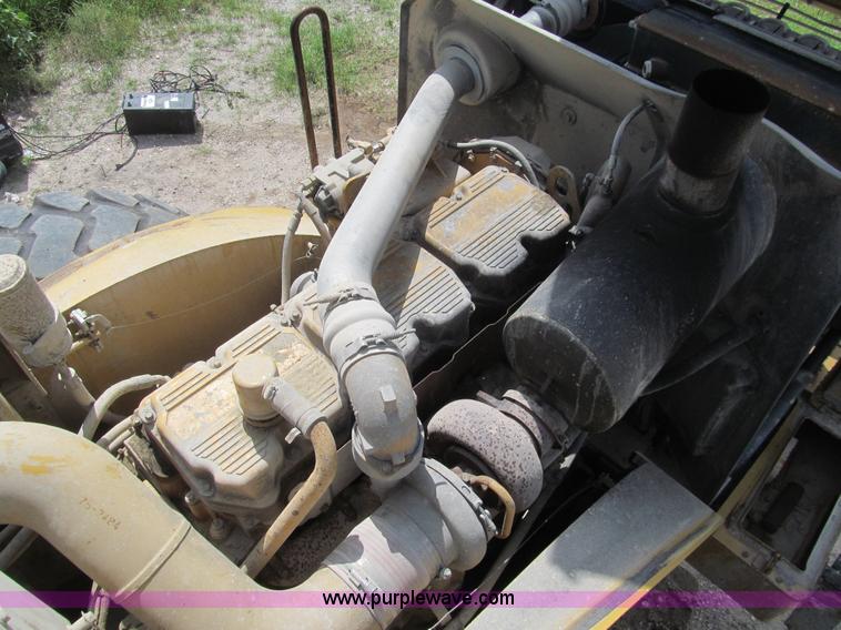 image for item H8940 2004 Caterpillar 980G wheel loader