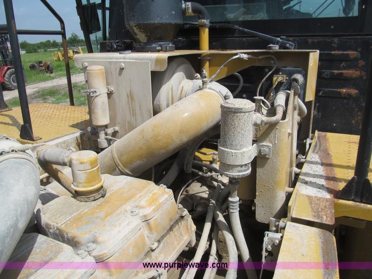 image for item H8940 2004 Caterpillar 980G wheel loader