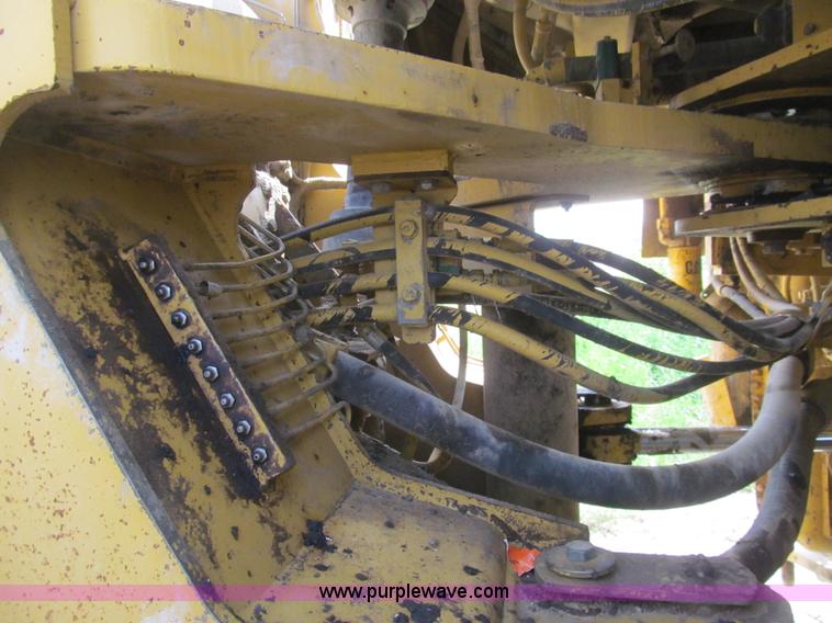 image for item H8940 2004 Caterpillar 980G wheel loader