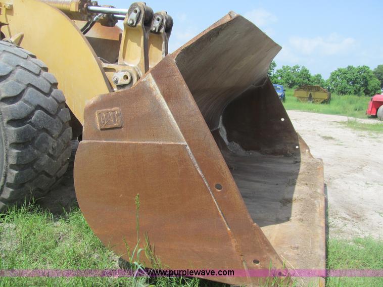 image for item H8940 2004 Caterpillar 980G wheel loader