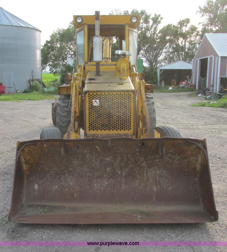 image for item I2505 1970 Allis Chalmers 816 backhoe