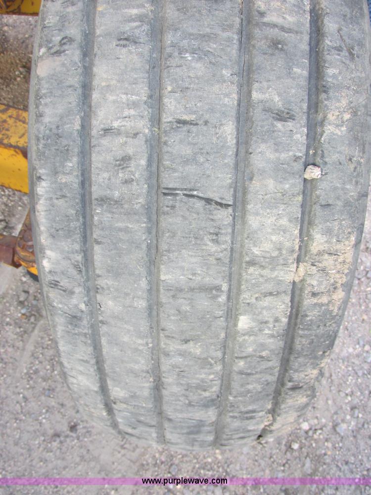 image for item I2505 1970 Allis Chalmers 816 backhoe