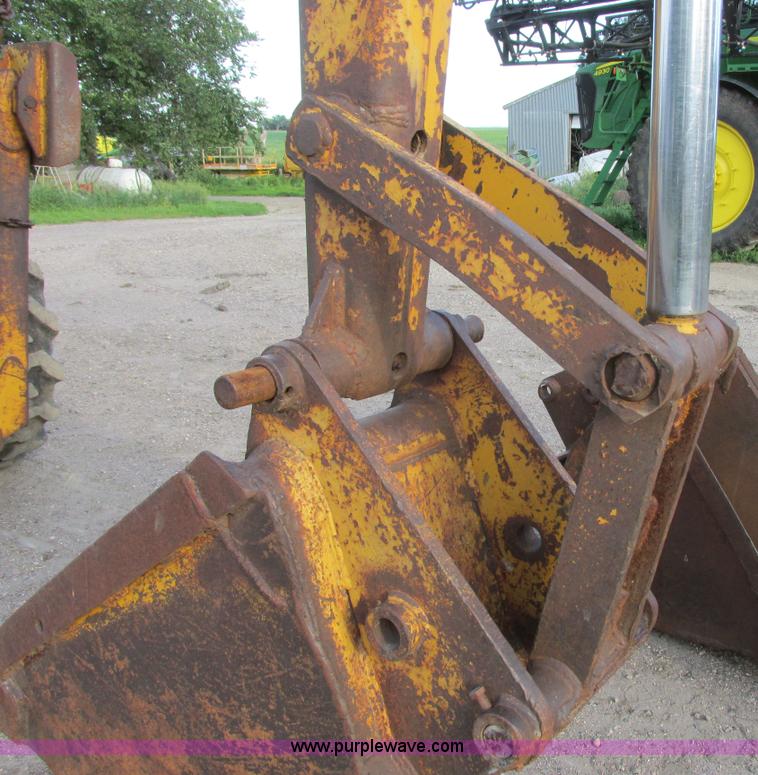 image for item I2505 1970 Allis Chalmers 816 backhoe