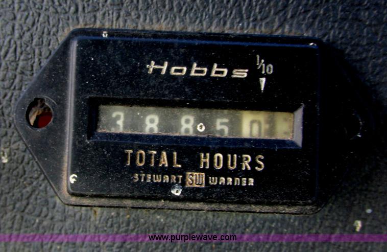 image for item I2505 1970 Allis Chalmers 816 backhoe