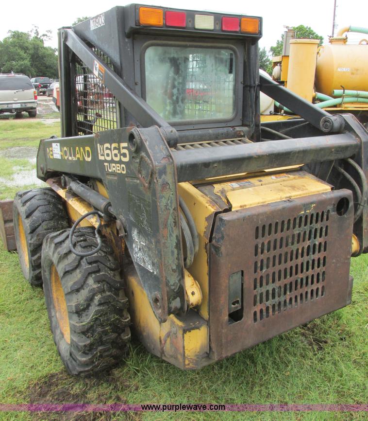 image for item I2528 1996 New Holland LX665 Turbo skid steer