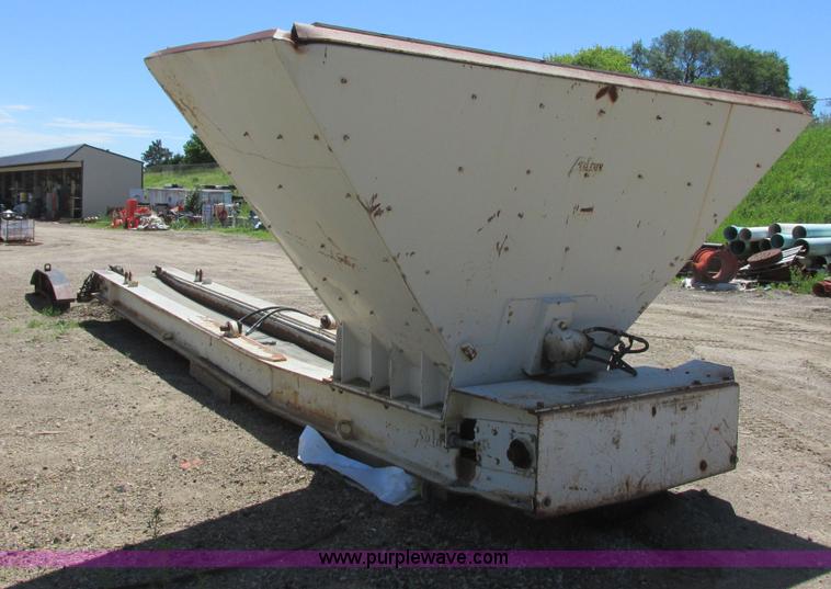 image for item I2542 Felco Bedding aggregate conveyor