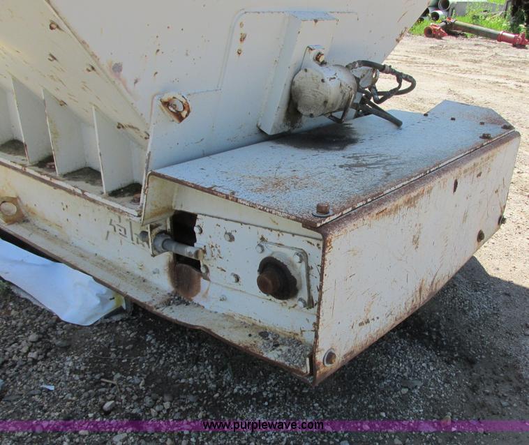 image for item I2542 Felco Bedding aggregate conveyor