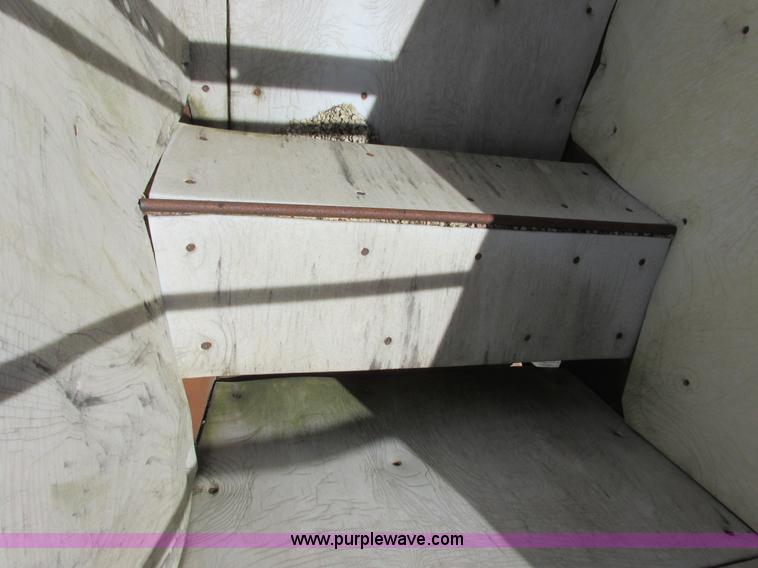 image for item I2542 Felco Bedding aggregate conveyor