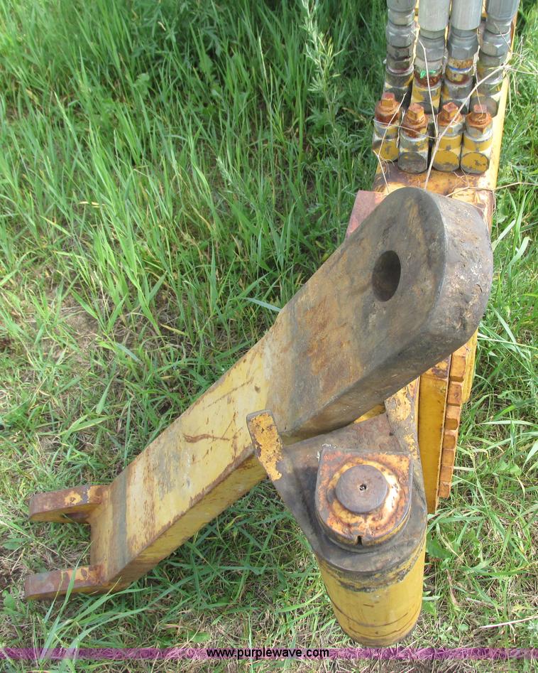 image for item I3885 Reynolds 14C hydraulic pull scraper