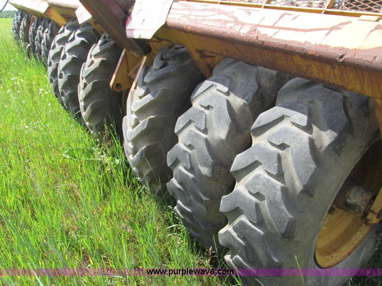 image for item I3885 Reynolds 14C hydraulic pull scraper