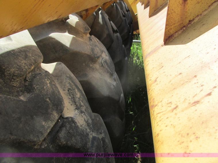 image for item I3885 Reynolds 14C hydraulic pull scraper