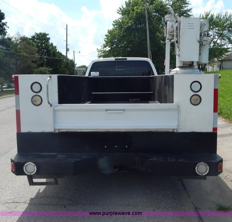 image for item I4677 2007 Ford F350 Super Duty XL utility truck