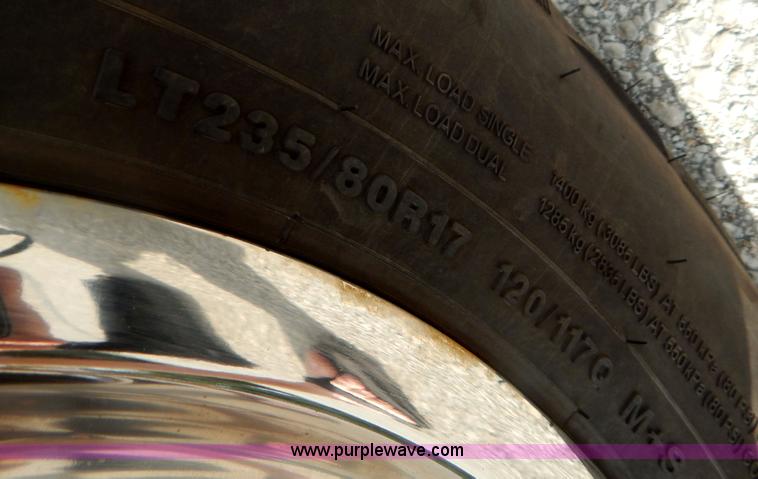 image for item I4677 2007 Ford F350 Super Duty XL utility truck