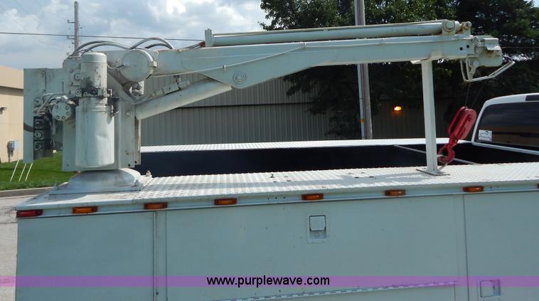 image for item I4677 2007 Ford F350 Super Duty XL utility truck