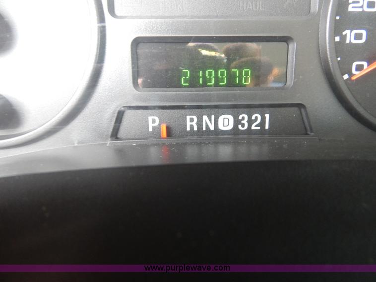 image for item I4677 2007 Ford F350 Super Duty XL utility truck