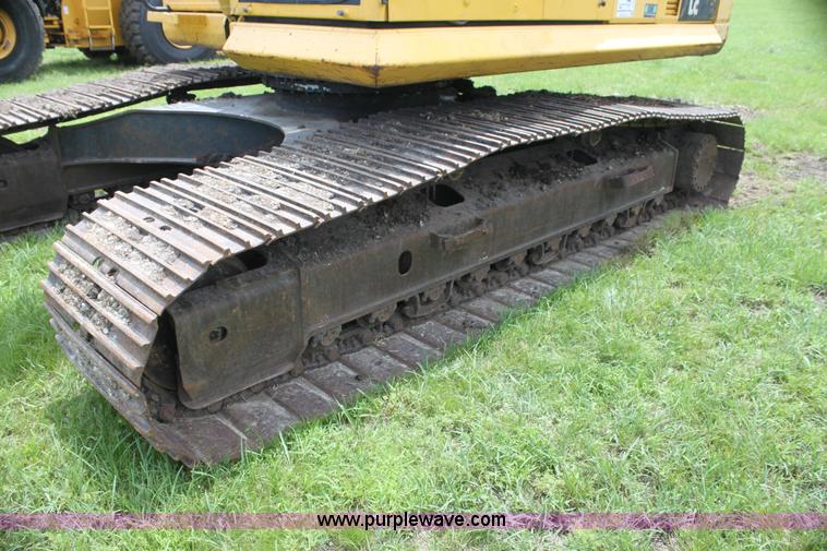 image for item I7315 2006 Komatsu PC220LC-8 excavator