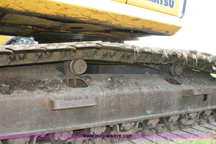 image for item I7315 2006 Komatsu PC220LC-8 excavator