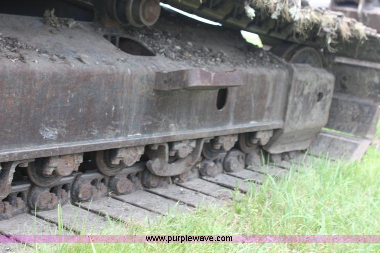 image for item I7315 2006 Komatsu PC220LC-8 excavator