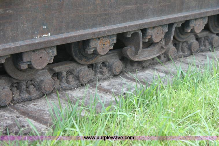 image for item I7315 2006 Komatsu PC220LC-8 excavator